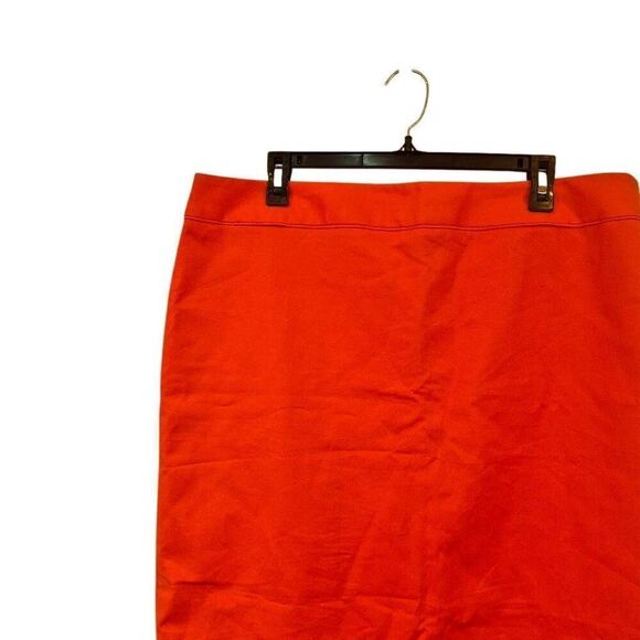 Liz Claiborne Women's Red Cotton/Spandex Lined Pencil Straight Skirt - Picture 9 of 9